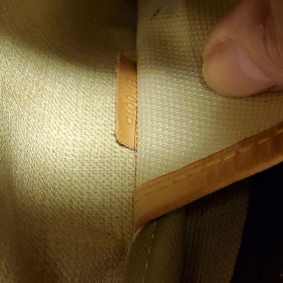 Louis vuitton Trouville bag - Picture 7 of 8